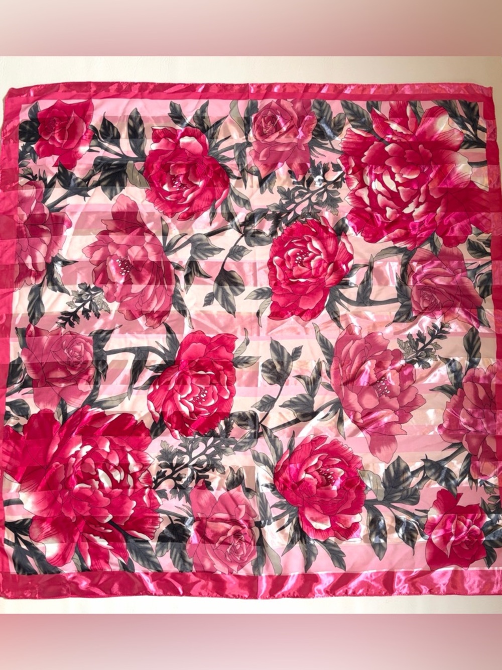 Juicy Couture Floral Scarf Peony Pink Square - Picture 3 of 10